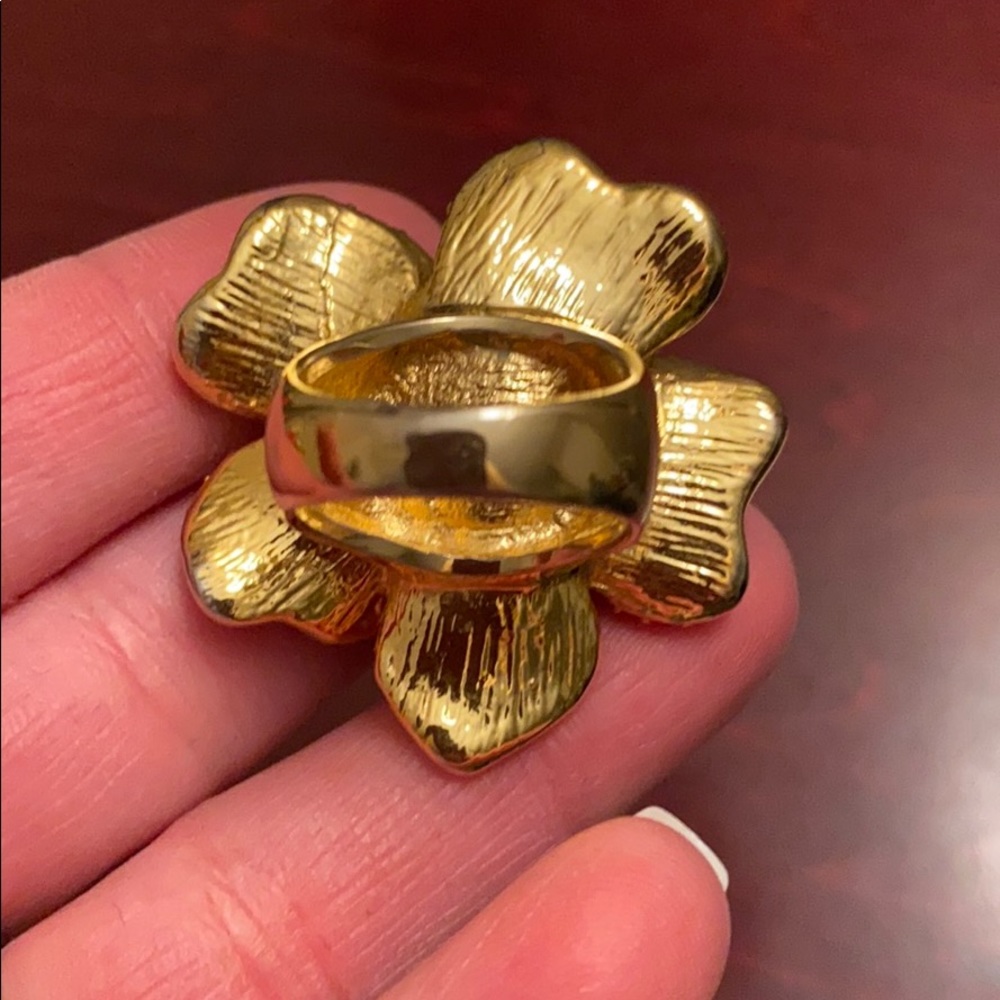Cocktail ring. Size 8. - Picture 3 of 5